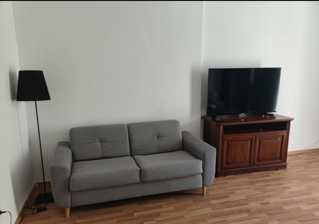 Christie'S 3 Central Apartment To Bucarest Bagian luar foto